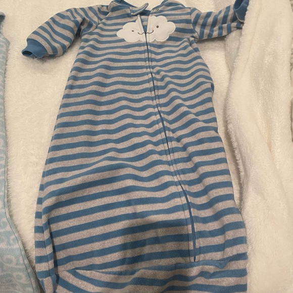 4 sleepsacks (3 halo and 1 carters) - Picture 5 of 5